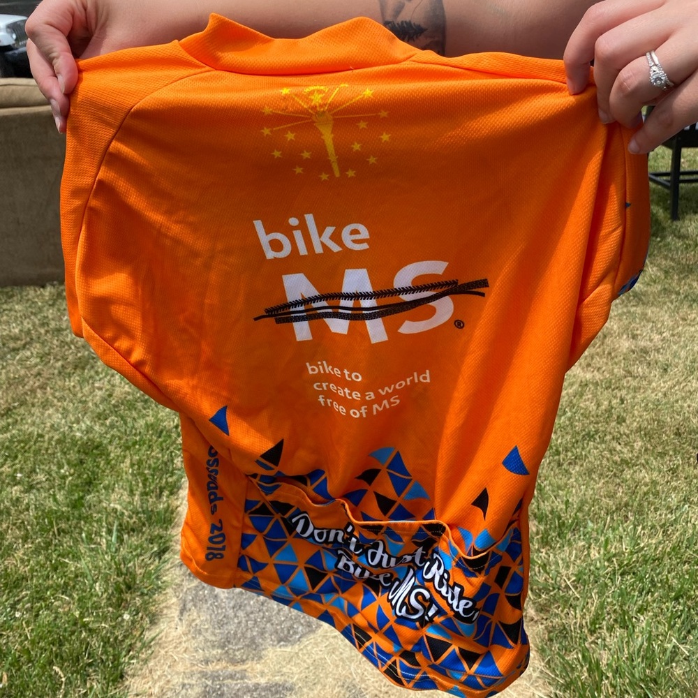 Women’s bike jersey